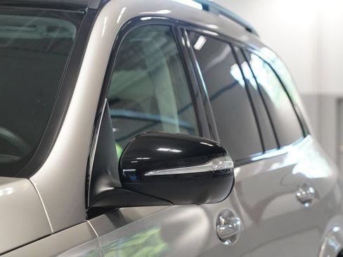 Certified 2023 Mercedes-Benz GLS 580 4MATIC image 7
