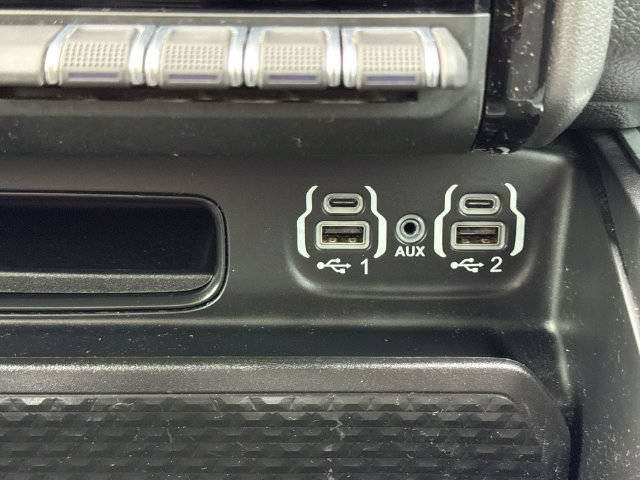Used 2023 RAM 1500 Big Horn AWD/4WD image 35