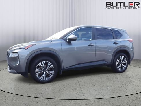 Used 2023 Nissan Rogue SV FWD image 1