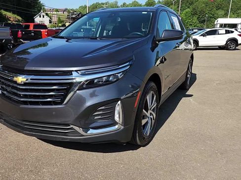 Used 2022 Chevrolet Equinox Premier image 3