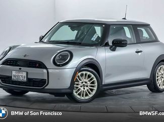 Used 2025 MINI Cooper S FWD video 1