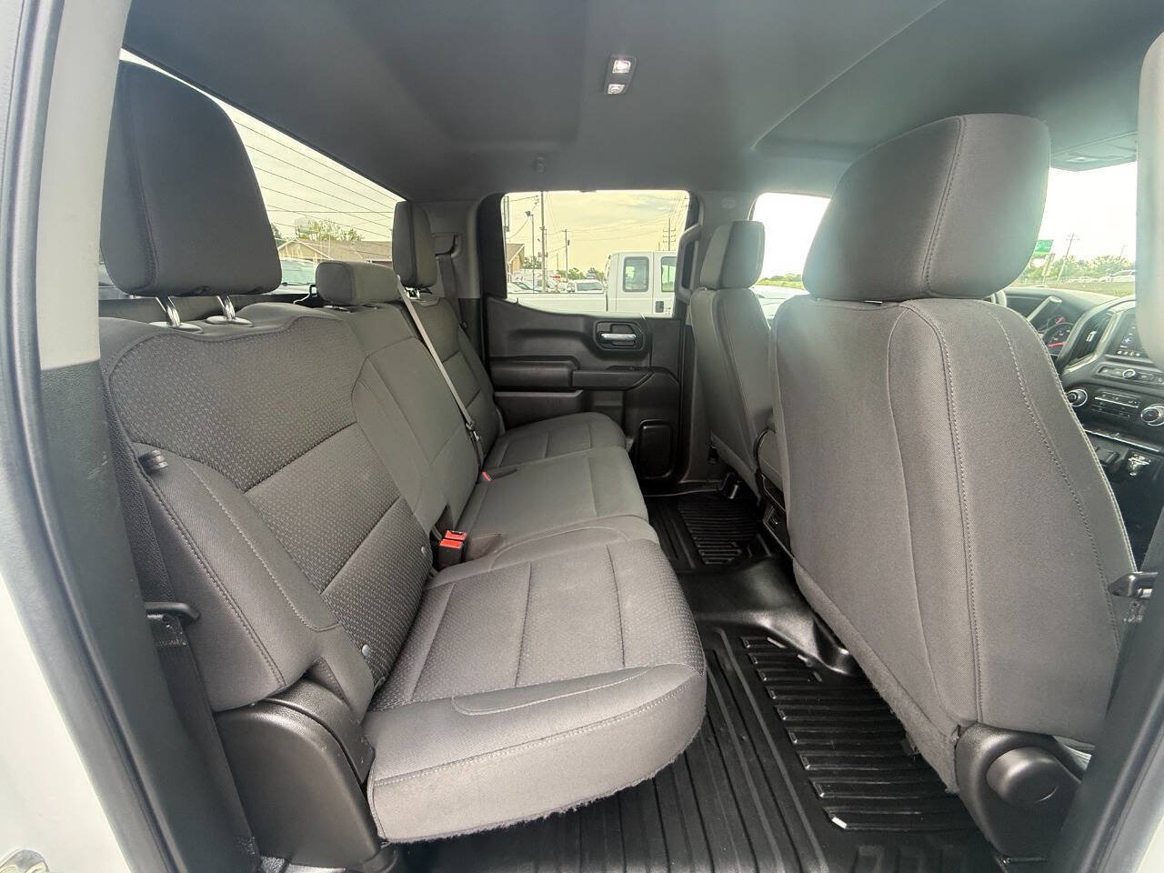 Used 2023 Chevrolet Silverado 1500 W/T w/ Trailering Package AWD/4WD image 11