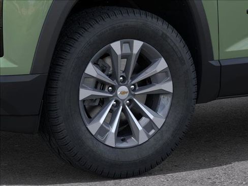 New 2026 Chevrolet Equinox LT FWD image 9