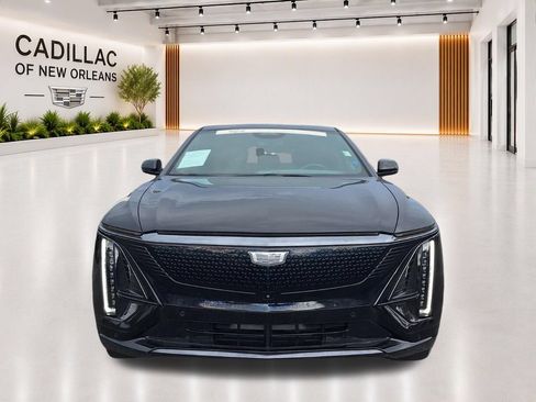 Certified 2025 Cadillac Lyriq Sport w/ LPO, Floor Liner Package RWD image 9