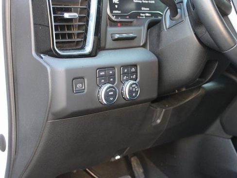 Used 2024 GMC Sierra 2500 Denali w/ Denali Reserve Package image 25