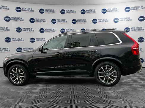 Used 2017 Volvo XC90 T6 Momentum w/ Vision Package image 2