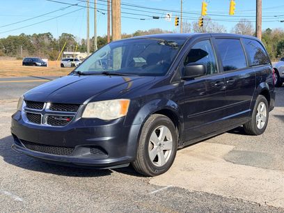 Used 2013 Dodge Grand Caravan SE