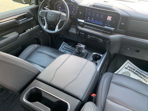 Used 2024 Chevrolet Silverado 1500 RST w/ Redline Edition AWD/4WD image 29
