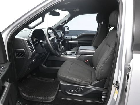 Used 2015 Ford F150 XLT w/ Equipment Group 302A Luxury AWD/4WD image 29