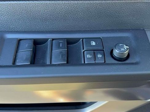 Used 2022 Toyota Tundra SR5 image 14