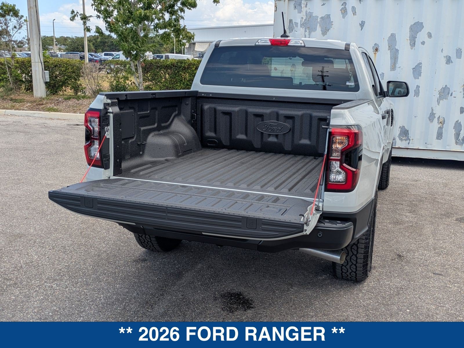 New 2026 Ford Ranger XLT w/ Black Appearance Package RWD image 15