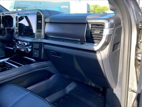 Used 2026 Ford F250 Platinum AWD/4WD image 17