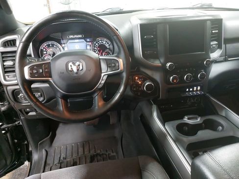 Used 2019 RAM 1500 Big Horn AWD/4WD image 15