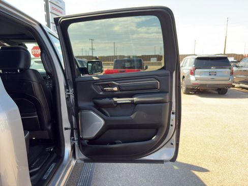 Used 2021 RAM 1500 Limited AWD/4WD image 19