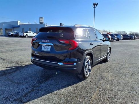 Used 2021 GMC Terrain SLT image 18
