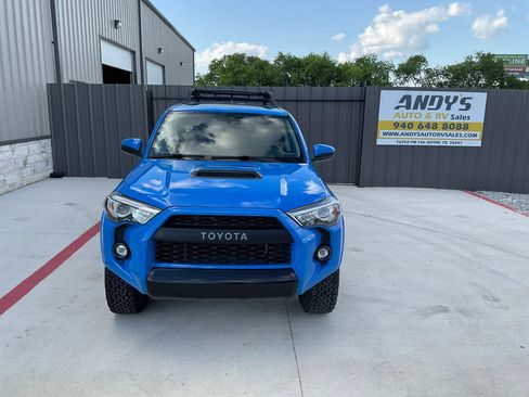 Used 2019 Toyota 4Runner TRD Pro AWD/4WD image 2