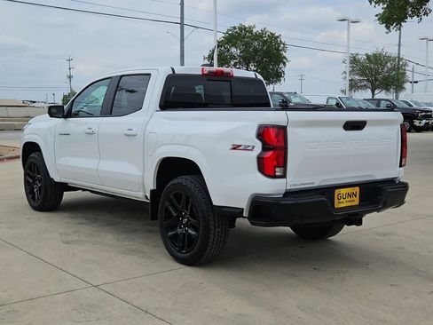 Certified 2025 Chevrolet Colorado Z71 w/ Technology Package AWD/4WD image 5