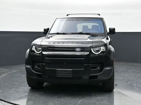 Used 2020 Land Rover Defender 110 S AWD/4WD image 2