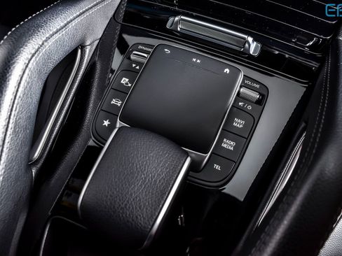 Used 2023 Mercedes-Benz GLE 450 4MATIC image 25