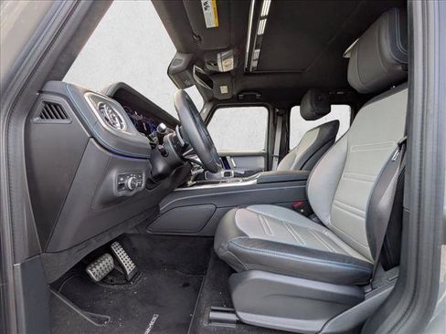 Used 2025 Mercedes-Benz G 580 w/ EQ Technology image 14