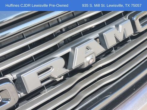 Used 2023 RAM 1500 Laramie AWD/4WD image 13