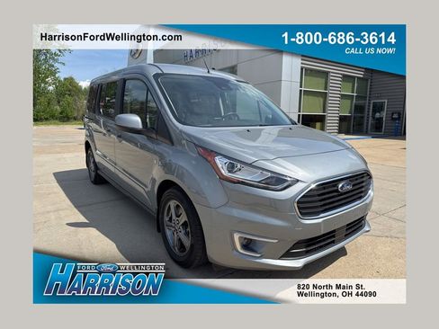 Used 2022 Ford Transit Connect Titanium FWD image 1