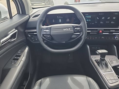 New 2026 Kia Sportage EX FWD image 14