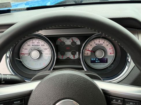 Used 2010 Ford Mustang GT RWD image 20