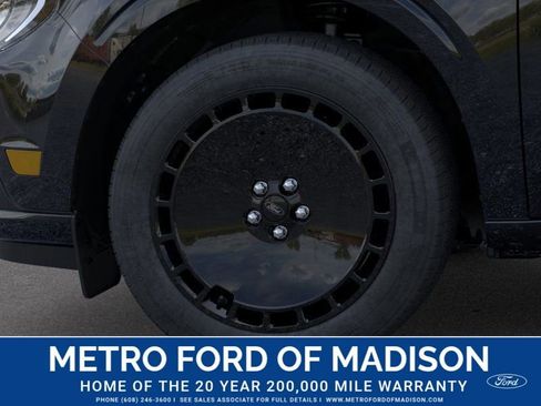 New 2026 Ford Maverick Lobo image 20