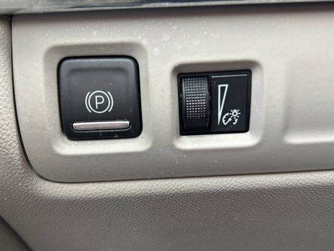 Used 2019 Cadillac XT4 Luxury image 35