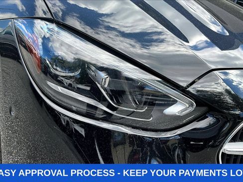 Used 2025 Mercedes-Benz C 300 Sedan image 38