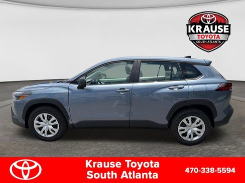 Used 2026 Toyota Corolla Cross L FWD image 4