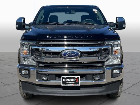 Used 2022 Ford F250 XLT w/ XLT Premium Package image 3