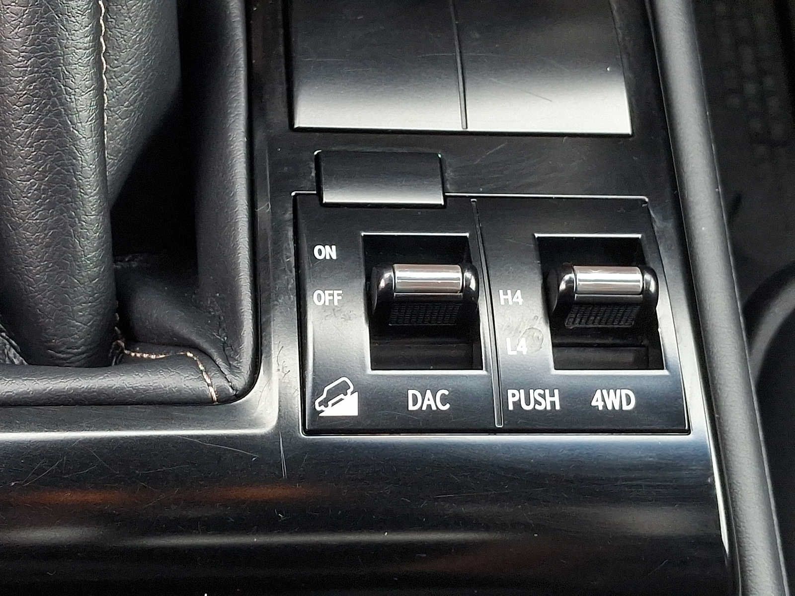 Used 2021 Lexus GX 460 Premium w/ Premium Package AWD/4WD image 26