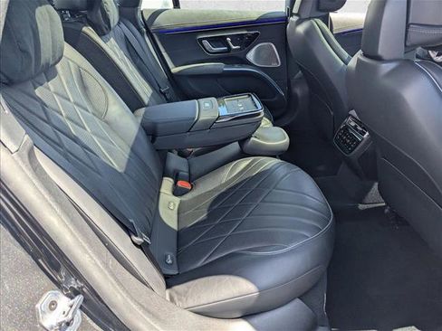 Certified 2023 Mercedes-Benz EQS 580 4MATIC Sedan image 22
