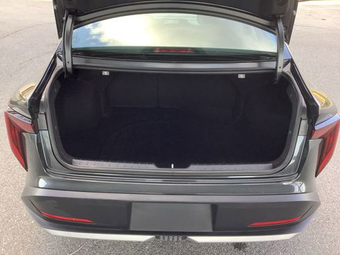 Used 2025 Kia K4 LXS image 14