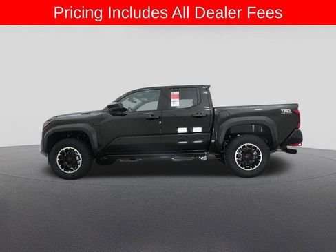 New 2026 Toyota Tacoma TRD Off-Road AWD/4WD image 36