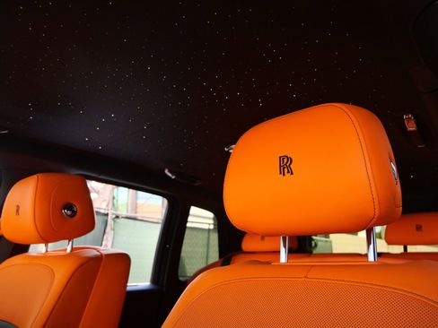 Certified 2024 Rolls-Royce Cullinan Black Badge image 9