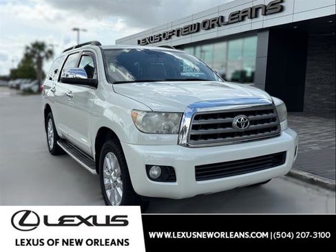 Used 2014 Toyota Sequoia Platinum RWD image 1