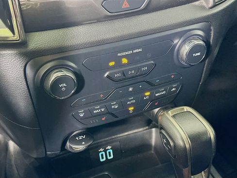 Used 2022 Ford Ranger Lariat w/ Equipment Group 501A High image 26