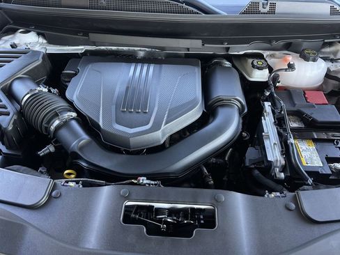 New 2026 GMC Acadia AT4 w/ Luxury Package image 30