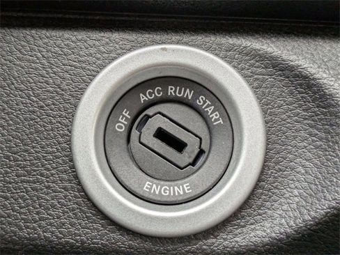 Used 2024 RAM 1500 Classic SLT image 32