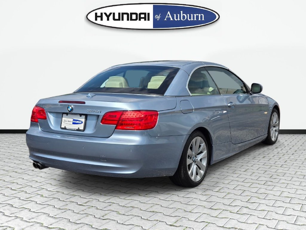 Used 2013 BMW 328i Convertible RWD image 5