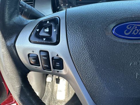 Used 2013 Ford Taurus SEL FWD image 13