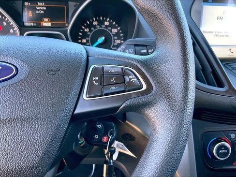 Used 2018 Ford Escape SE w/ SE Sync 3 Package image 26