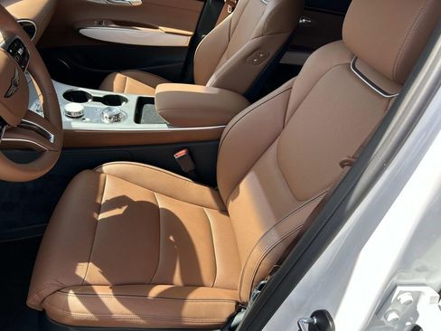 New 2026 Genesis GV70 2.5T Advanced image 15