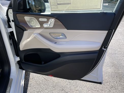 New 2026 Mercedes-Benz GLE 350 4MATIC image 41