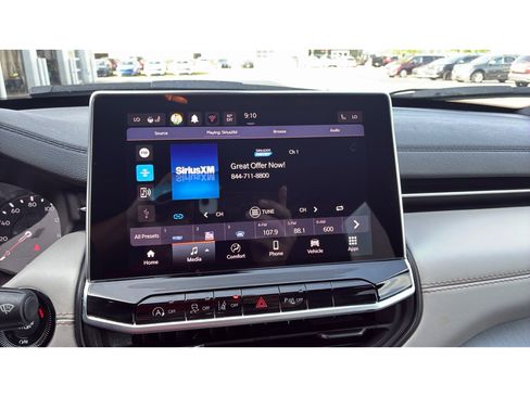 Used 2025 Jeep Compass Limited AWD/4WD image 15