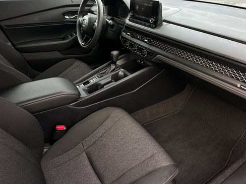 Used 2024 Honda Accord EX image 15