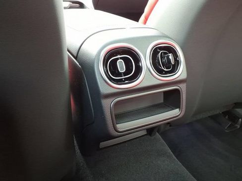New 2026 Mercedes-Benz CLE 450 4MATIC Coupe image 18